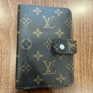Louis Vuitton Authentic mini agenda